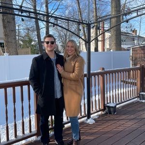 Meet your Posher, Dana